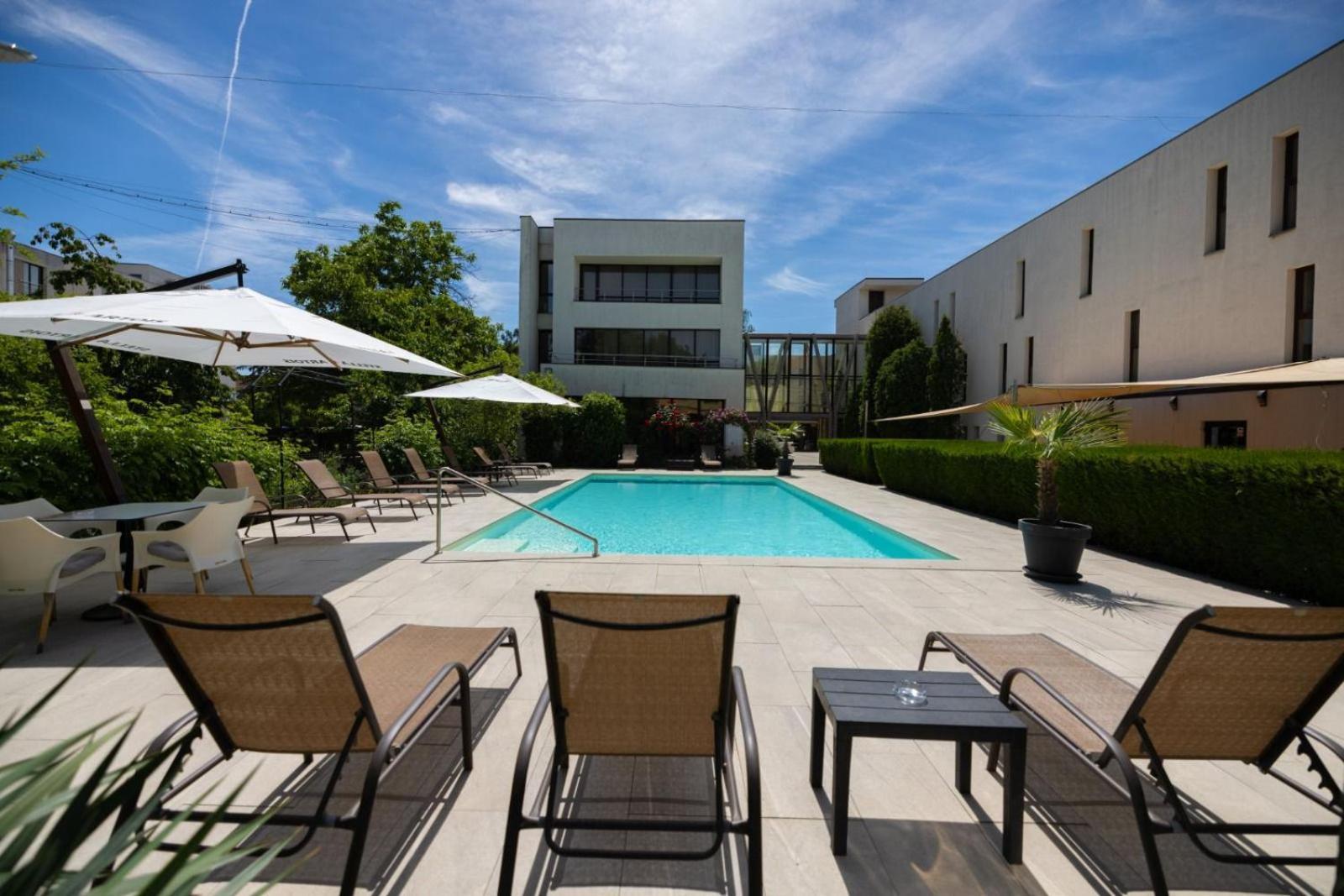 Hotel Perla Τιμισοάρα Εξωτερικό φωτογραφία